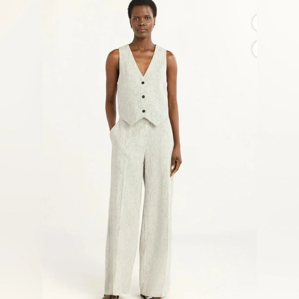 Womens Light Gray Sleeveless Vest and Wide-Leg Trouser Set - Picture 1 of 8